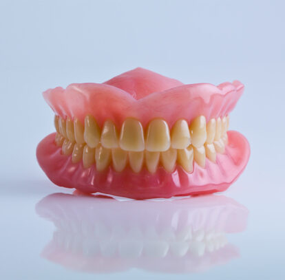 Who Needs Complete Dentures? Common Signs and Solutions