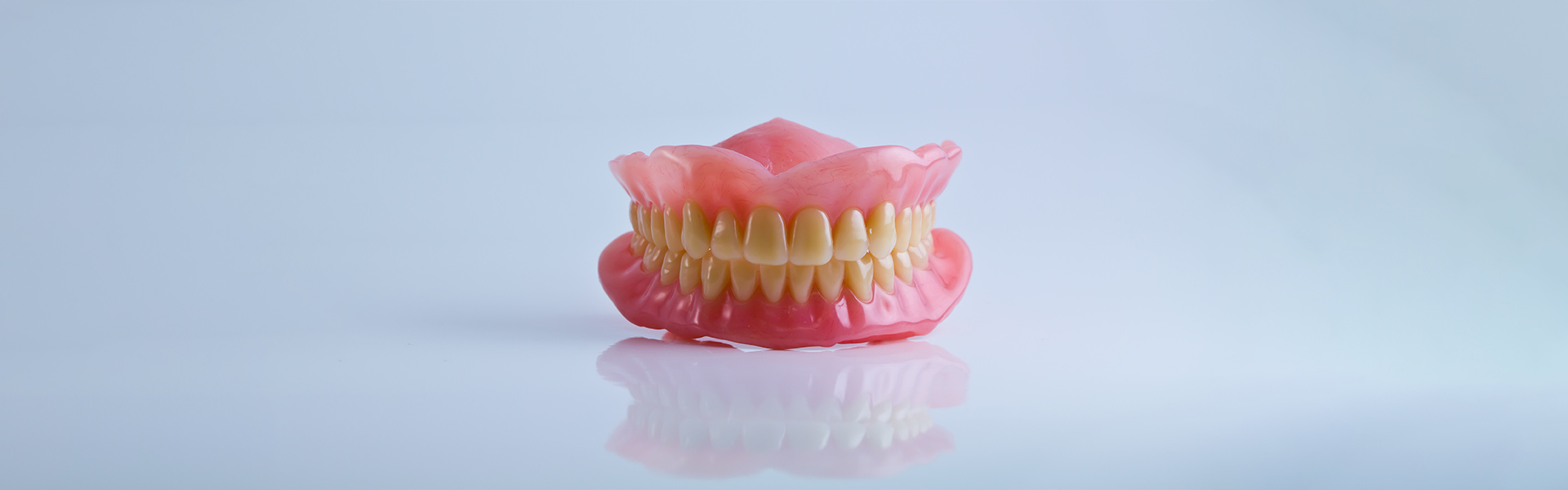 Who Needs Complete Dentures? Common Signs and Solutions